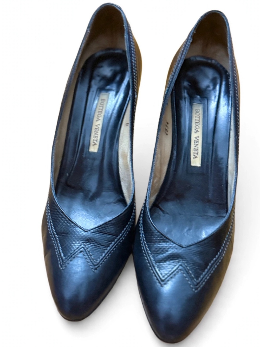 Vintage Bottega Veneta Black Leather Pumps